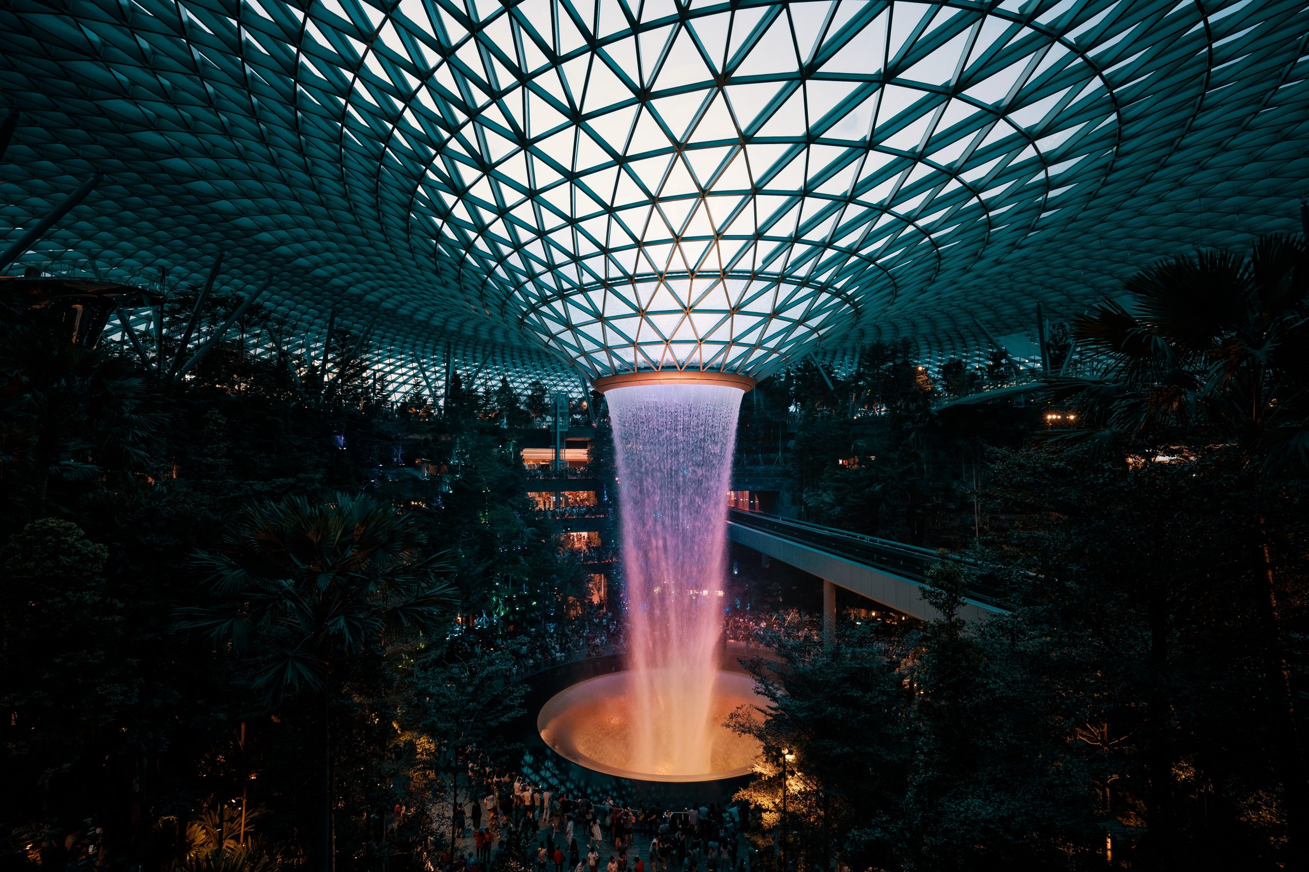 pang-yuhao-WxREM3u9ytk-unsplash